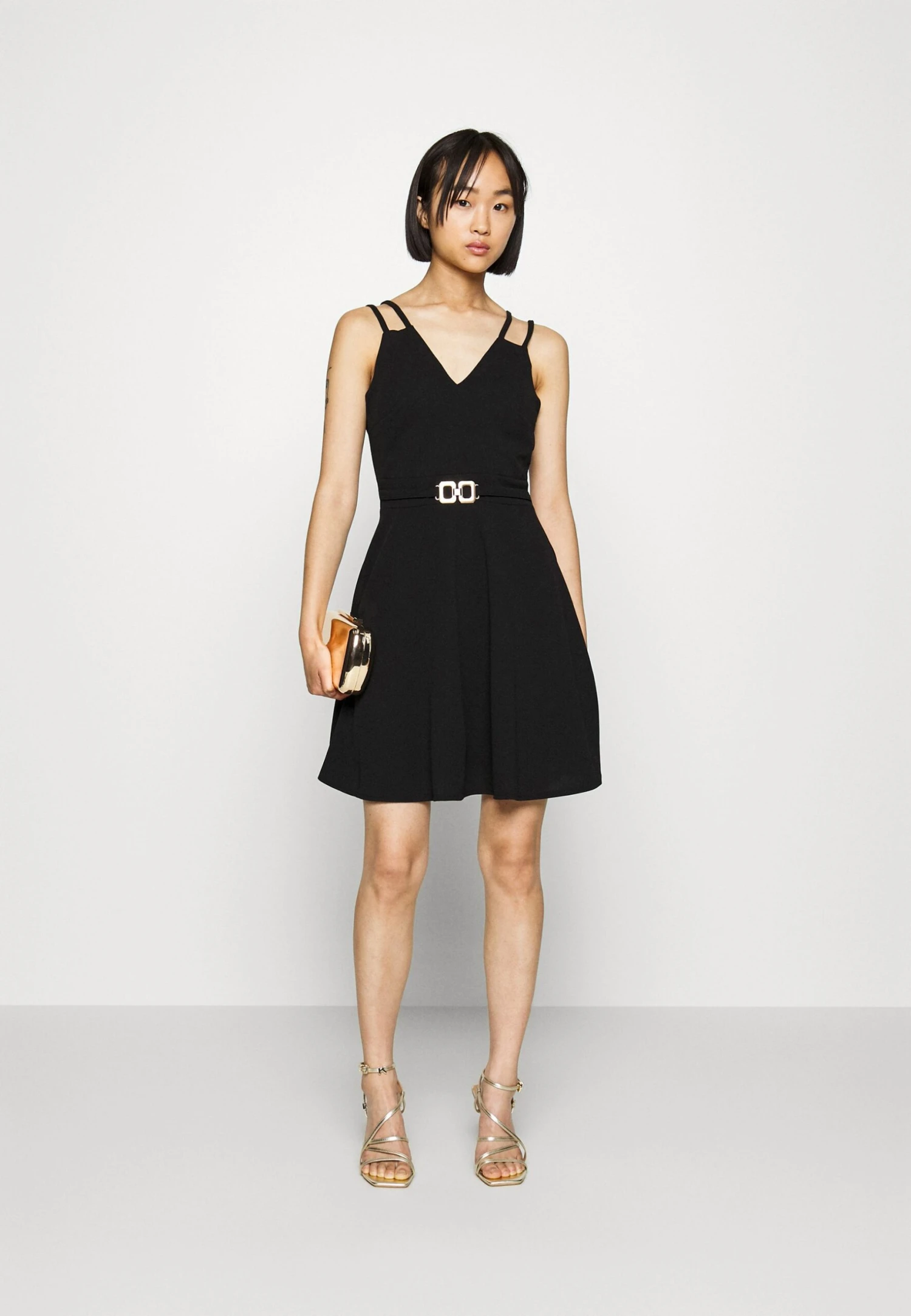 Wendy Buckle Skater - Cocktailjurk - Black 4 Wendy Buckle Skater - Cocktailjurk - Black - Afbeelding 2