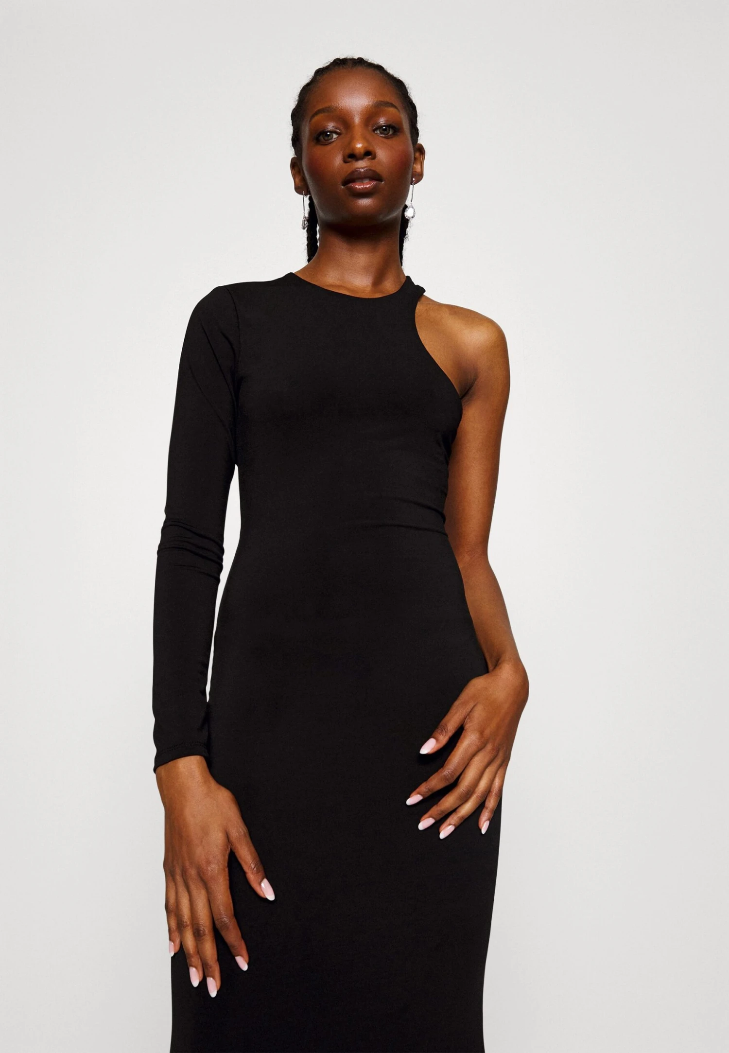 Mila Asymmetric- Maxi-Jurk - Black 7 Mila Asymmetric- Maxi-Jurk - Black - Afbeelding 5