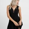 Eloise V Neck Skater Dress - Cocktailjurk - Black -Fashion Verkoop 0d0f883c8bf446febd82e780e93e449d