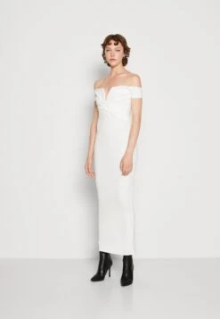 Wal G Elia Off Shoulder - Galajurk - White