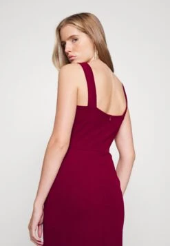 V Neck Midi - Cocktailjurk - Berry Wine -Fashion Verkoop 122f7a2267b447f7a7ef61f67e76a646