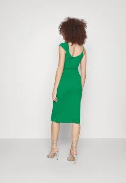 Wal G Revra One Shoulder Midi Dress - Cocktailjurk - Leaf Green -Fashion Verkoop 14a40db978384c5ab4b883845ea0caca