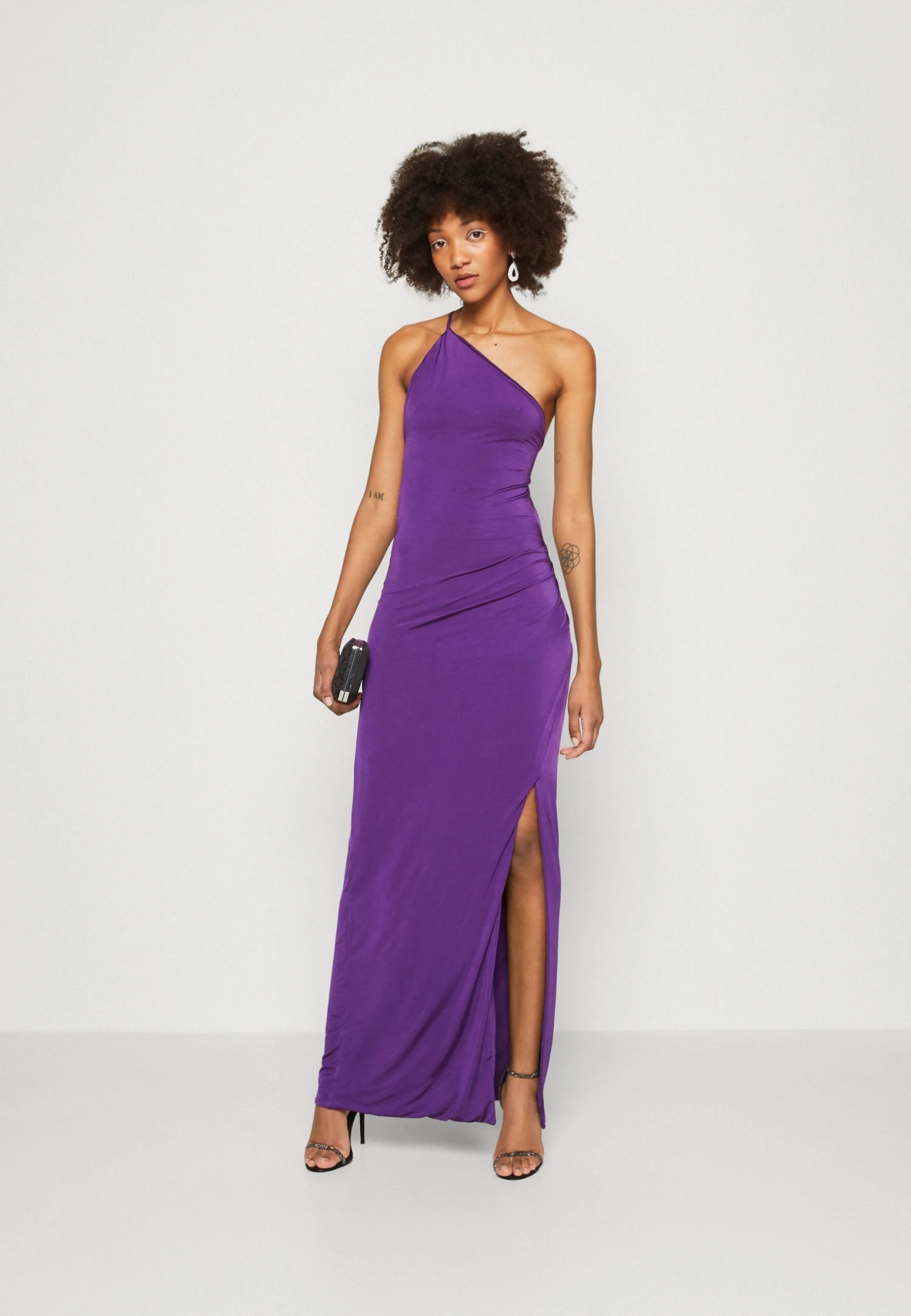 Wal G Wedding Estelle Backless Maxi - Galajurk - Purple 4 Wal G Wedding Estelle Backless Maxi - Galajurk - Purple - Afbeelding 2