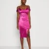 Wal G Colly Off Shoulder Dress - Cocktailjurk - Magenta -Fashion Verkoop 19bbf7891f4d401f8746082bc1744b91