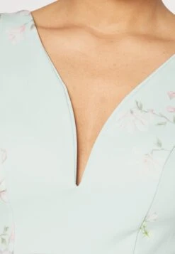 Wal G Wedding - Lila V Neck Print Skater - Cocktailjurk - Hellgrün, Mehrfarbig -Fashion Verkoop 221617d3909147df83c82780f351e871