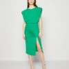 Wal G Cruise Collection Roxy Power Shoulder Midi - Cocktailjurk - Leaf Green -Fashion Verkoop 22c93f2149364e269bac2bbaf99fe2b4