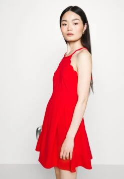 Scallop Edge Dress - Jurk - Red -Fashion Verkoop 302a9f667d7142dc84231bd7c4abdc14