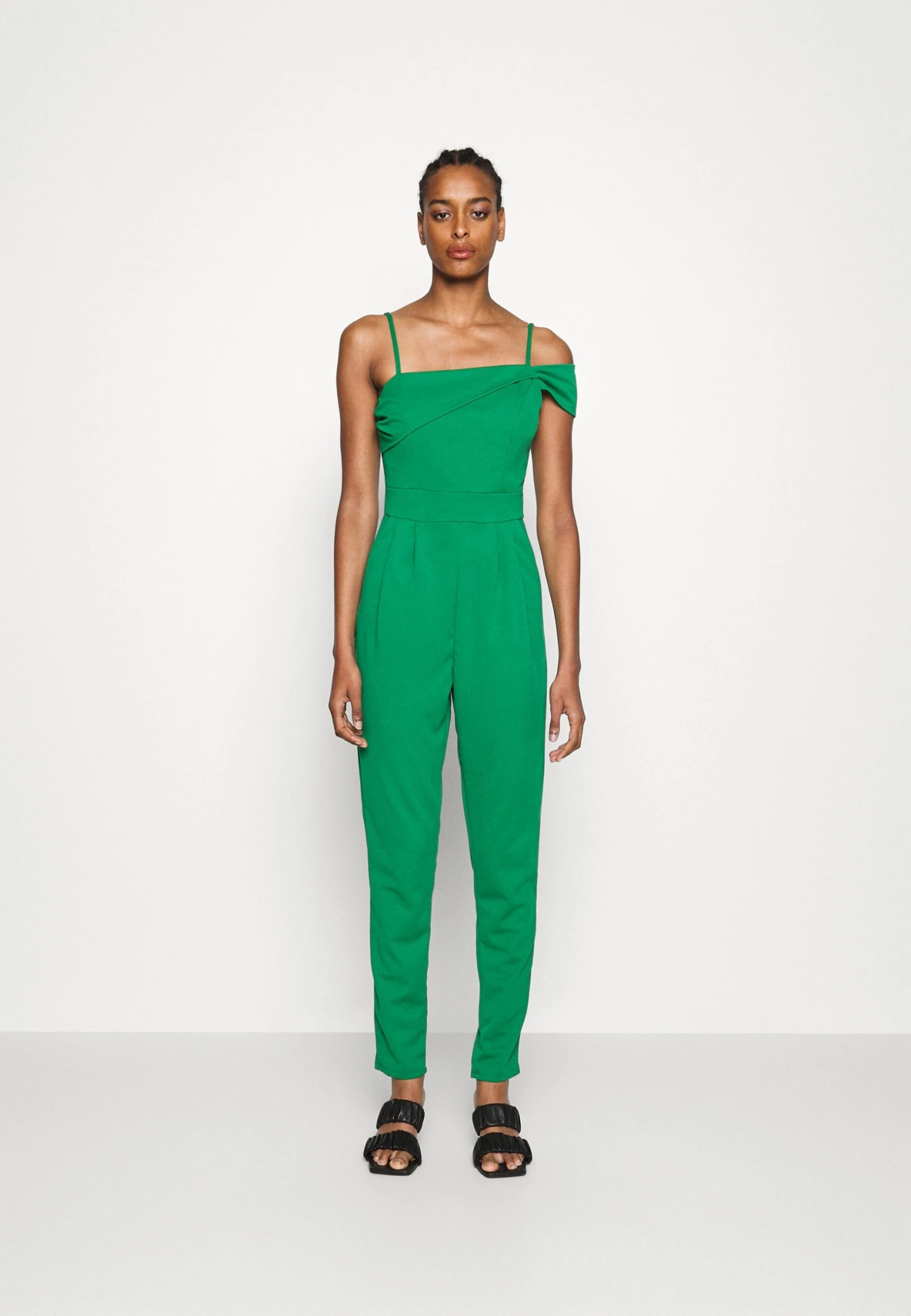 Harriet One Sleeve - Jumpsuit - Leaf Green 3 Harriet One Sleeve - Jumpsuit - Leaf Green