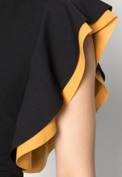 Wal G Kelly Ruffle Sleeve Midi Dress - Cocktailjurk - Black -Fashion Verkoop 36b04e493a8d46daaf36d596574c7986