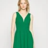 Wal G Pleated Fit And Flare - Cocktailjurk - Leaf Green -Fashion Verkoop 37f6fdbedb094794a132675ce4883230