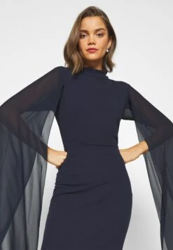 Wal G Cape Sleeve Dress - Cocktailjurk - Navy Blue -Fashion Verkoop 3ba8b4a4fda64aa3a135a24decdb55c0