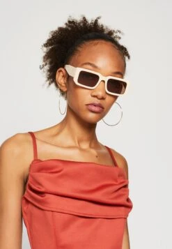 Wal G Jessy Dress - Cocktailjurk - Terracotta -Fashion Verkoop 3e70e3aee1ec41048790607d1c24c48d