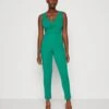 Wal G Toby V Neck - Jumpsuit - Leaf Green -Fashion Verkoop 3ec33da22cf54876b3023e9b953da20c