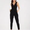 Wal G V Neck - Jumpsuit - Black -Fashion Verkoop 45fc501fe81442cc80bfeeefef284ffc