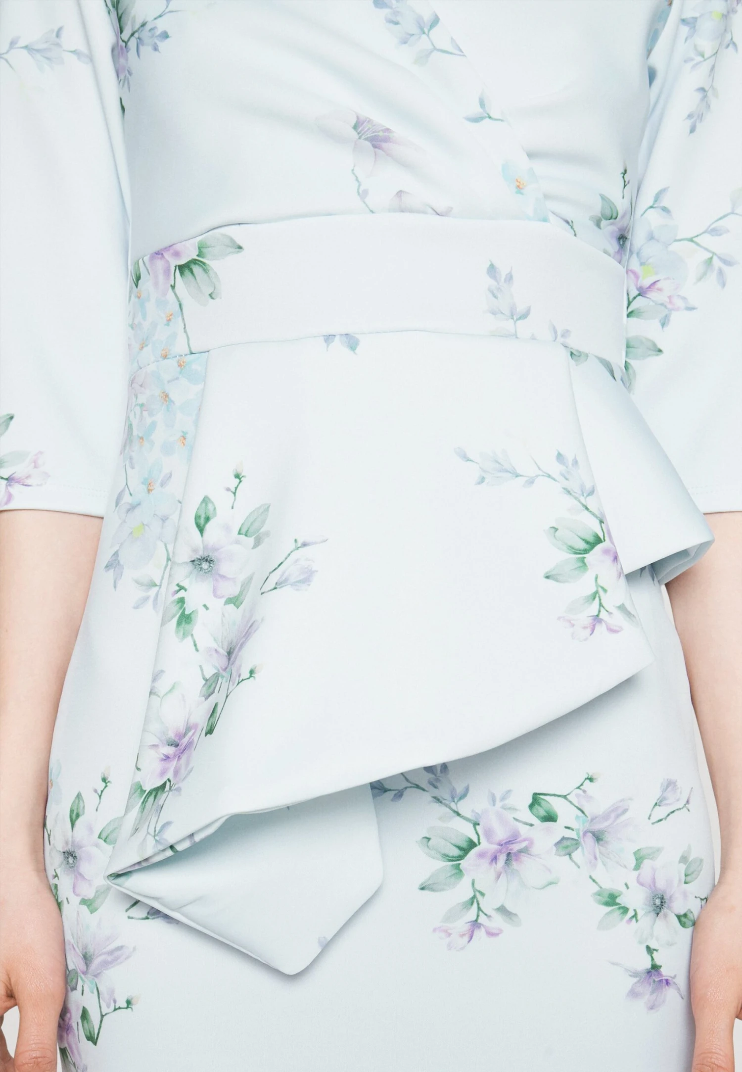 Isabella Wrap Print Midi - Jerseyjurk - Baby Blue 7 Isabella Wrap Print Midi - Jerseyjurk - Baby Blue - Afbeelding 5