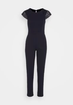 Wal G Sarah Lace - Jumpsuit - Navy Blue 12 Wal G Sarah Lace - Jumpsuit - Navy Blue -Fashion Verkoop 4a69ace0b7f6434183322552b6d9cc3c