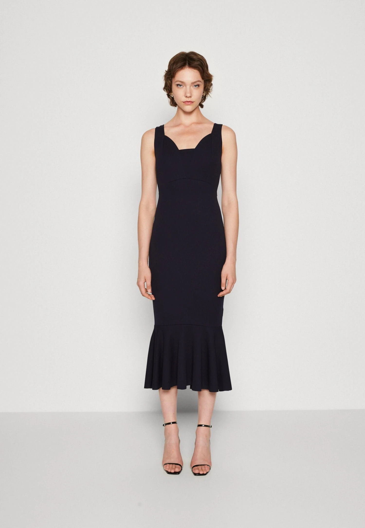 Wal G Anabella Ruffle Bottom Midi - Jerseyjurk - Navy Blue 3 Wal G Anabella Ruffle Bottom Midi - Jerseyjurk - Navy Blue