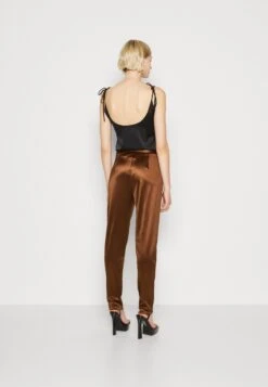 Wal G Charlie Trouser - Broek - Chocolate Brown -Fashion Verkoop 56ea35fb1b29475d8fee3d462001168d