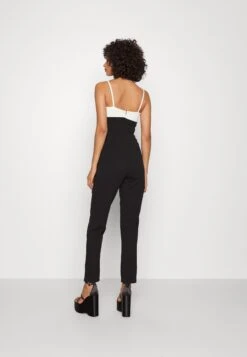 Wal G Janya Contrast Jumpsuit- Jumpsuit - Black/White -Fashion Verkoop 5b8a5d79dfca4b96914891dd6730ef6b