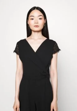 Cecillian V Neck Jumpsuit - Jumpsuit - Black -Fashion Verkoop 61b48e82119a402498d655de391e9193