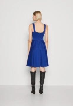 Wal G Muna V Neck Midi - Cocktailjurk - Electric Blue -Fashion Verkoop 70e504073b964b43bc3b4ea1f1a0691a