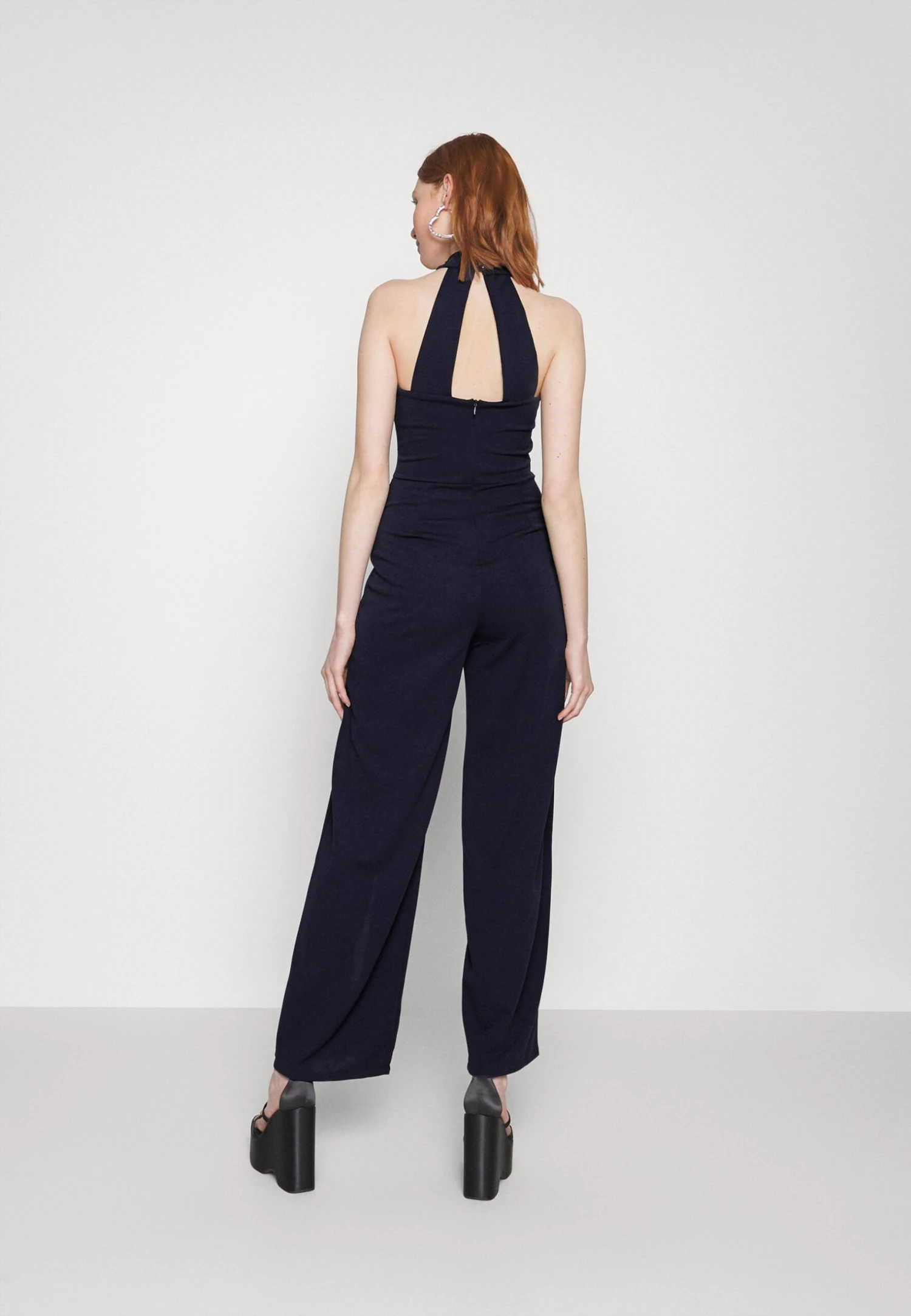 Wal G Alfo Cross Neck - Jumpsuit - Dark Blue 5 Wal G Alfo Cross Neck - Jumpsuit - Dark Blue - Afbeelding 3