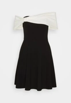 Wal G Alia Off Shoulder Skater - Cocktailjurk - Black/White 12 Wal G Alia Off Shoulder Skater - Cocktailjurk - Black/White -Fashion Verkoop 79520db41a524ab2b772b5e28f8149b5