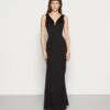 Wal G V Neck Maxi - Galajurk - Black -Fashion Verkoop 7c0eec385dd84af885b996a8ee393b94