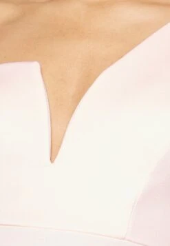 Wal G Wedding Gina Shoulder Maxi - Galajurk - Peach -Fashion Verkoop 7de3151900074022871f852fcfc27876