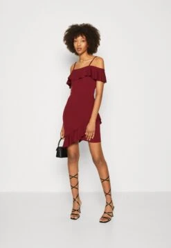 Wal G Revra Strappy Frill Skater - Cocktailjurk - Berry Wine -Fashion Verkoop 8362978ea5a747239f9d63e47b5ca418