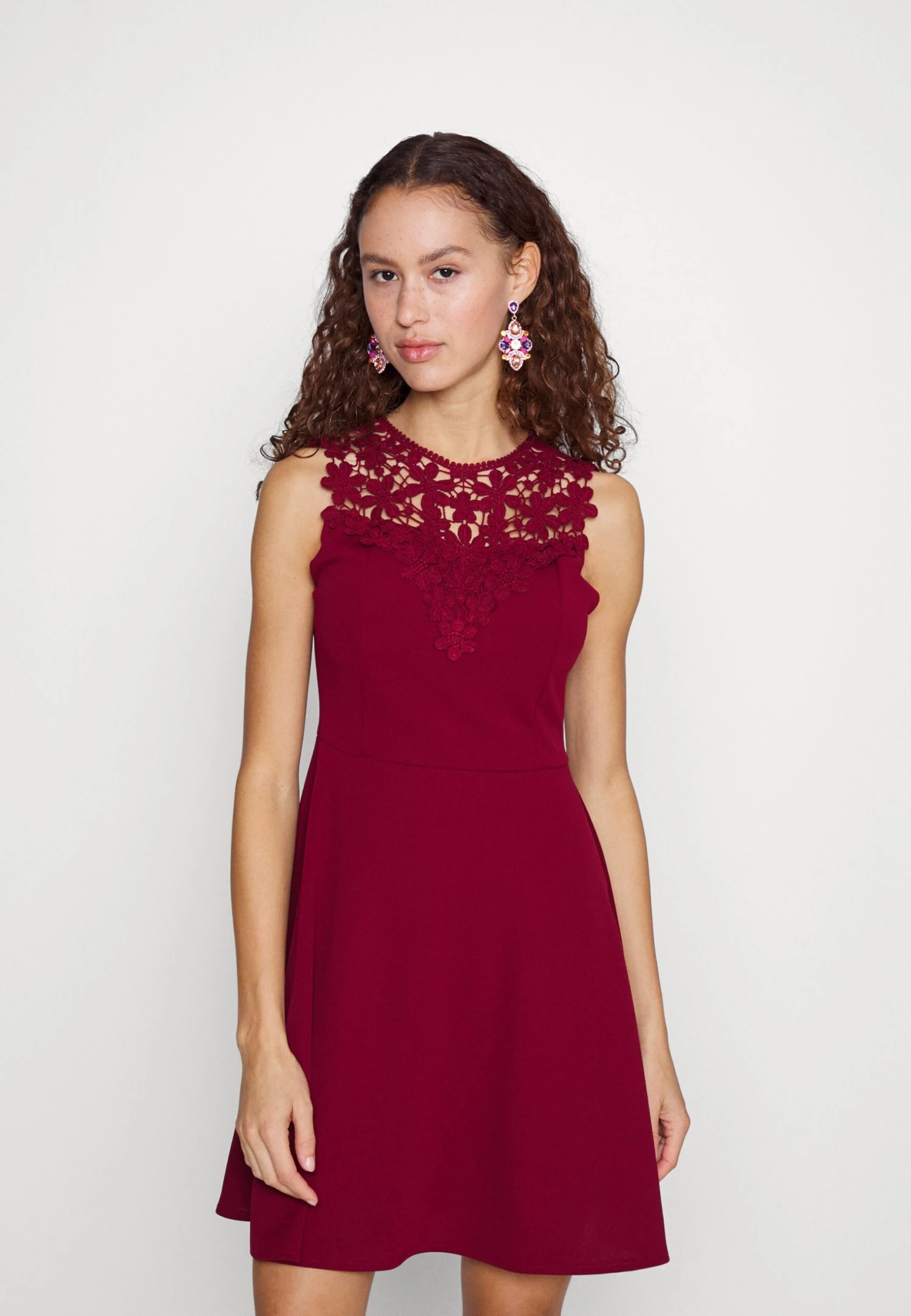 Wal G Accessorie Neck Skater Dress - Cocktailjurk - Wine 3 Wal G Accessorie Neck Skater Dress - Cocktailjurk - Wine