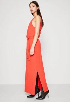 Wal G Summer Essentials Lenny Strappy - Maxi-Jurk - Fiery Red -Fashion Verkoop 9fe9f22e80d94aea87e0bd881acb41fb