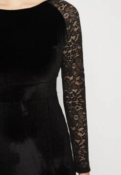 Wal G Dussa Maxi - Galajurk - Black -Fashion Verkoop a1eead1488904782b506a27c221b5a1c