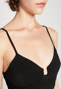 Wal G Salma Strappy - Galajurk - Black 13 Wal G Salma Strappy - Galajurk - Black -Fashion Verkoop a3db543869b84f549927b15ffe673f83