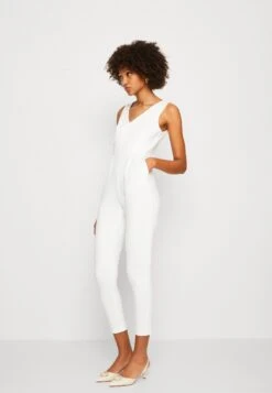 Wal G Toby V Neck - Jumpsuit - White -Fashion Verkoop a4c30986c2224b7eb7dbbe84f4ff5b5d