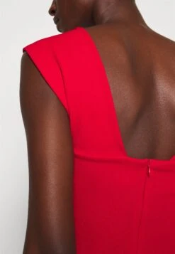 Delila Strap Midi - Etui-Jurk - Red 17 Delila Strap Midi - Etui-Jurk - Red -Fashion Verkoop a57a19a704c24c05abd1cea620158a56