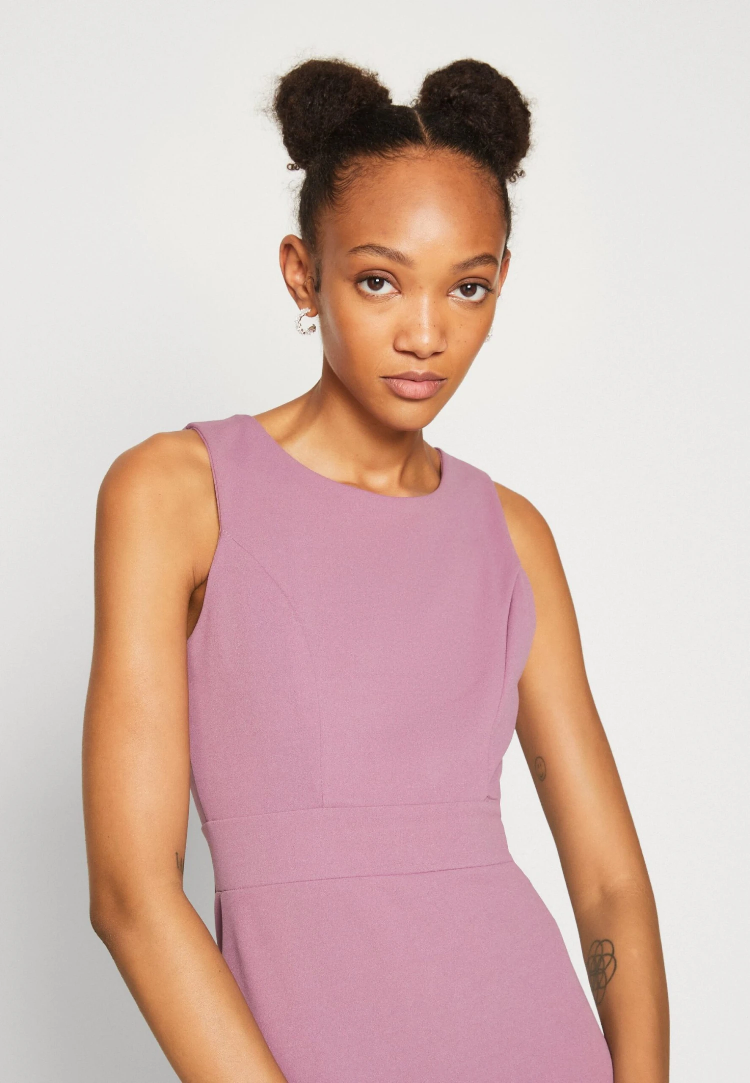 Wal G Petra Ruffle Midi - Jerseyjurk - Mauve Pink 6 Wal G Petra Ruffle Midi - Jerseyjurk - Mauve Pink - Afbeelding 4