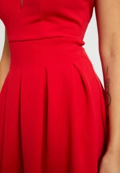 Eloise V Neck Skater Dress - Cocktailjurk - Red -Fashion Verkoop ac6077746526485e851e7a10ee8e65c9