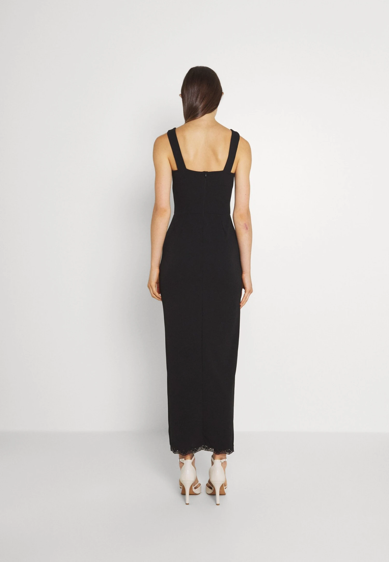 Wal G Harry Maxi Dress - Galajurk - Black 5 Wal G Harry Maxi Dress - Galajurk - Black - Afbeelding 3