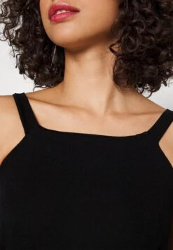 Wal G Estelle Cut Out Skirt - Jerseyjurk - Black -Fashion Verkoop b1f2beba6a144230a3e696e7fbd38d42