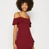 Wal G Revra Strappy Frill Skater - Cocktailjurk - Berry Wine -Fashion Verkoop b86e9a2309de41b19b0bc77dd6a5569c
