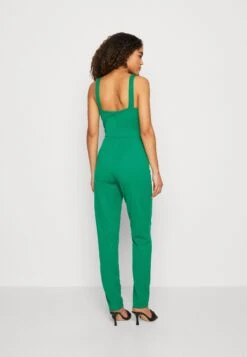 Wal G Erin - Jumpsuit - Leaf Green 10 Wal G Erin - Jumpsuit - Leaf Green -Fashion Verkoop bd93f27eb0ad43488dbe5f6b971c6f37