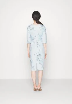 Isabella Wrap Print Midi - Jerseyjurk - Baby Blue 9 Isabella Wrap Print Midi - Jerseyjurk - Baby Blue -Fashion Verkoop be19533e865c401b88f5f5f7a87fec17