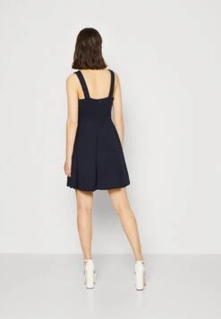 Wal G Jaqueline Skater Dress - Jerseyjurk - Navy Blue -Fashion Verkoop c09b062d61fc44bea5a44a03444e5c25