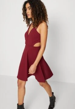 Wal G Milly Strap Skater - Jerseyjurk - Wine -Fashion Verkoop c70bdaa102544e5fa7e3194dad11982b