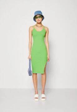 Wal G Cruise Collection Libby Strappy Midi Dress - Jerseyjurk - Leaf Green -Fashion Verkoop cb2e0294b000499d9c395a6721c39bed