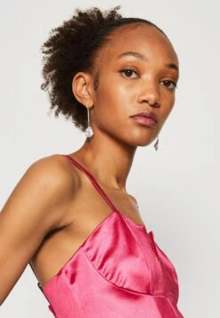 Wal G Saira Midi - Etui-Jurk - Fuchsia 11 Wal G Saira Midi - Etui-Jurk - Fuchsia -Fashion Verkoop cba4a2ff9a7f448a8d7644469a3b8bb0