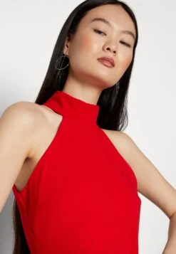 Wal G Halter Neck Maxi Dress - Galajurk - Red -Fashion Verkoop cf64c7fb488e4e758c0fdba60f733221