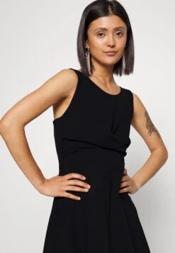 Wal G Jaqueline Skater Dress - Cocktailjurk - Black 11 Wal G Jaqueline Skater Dress - Cocktailjurk - Black -Fashion Verkoop d29d0c82835c49b0b9ed484ab68e0b8d