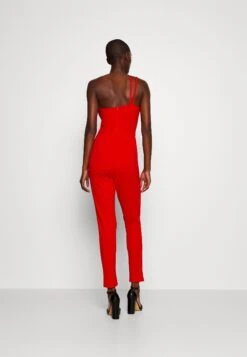 July Cut Out - Jumpsuit - Red -Fashion Verkoop d869f612a68e4395b1faf1b24f474803